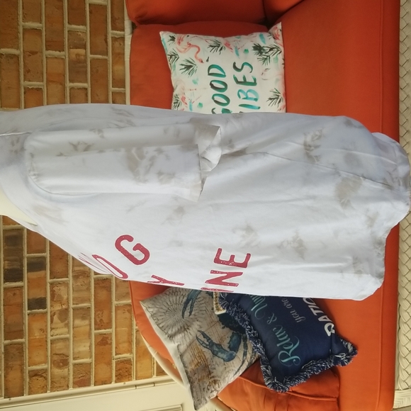 SALE🎉NWOT❤DOG T-shirt - Picture 4 of 7